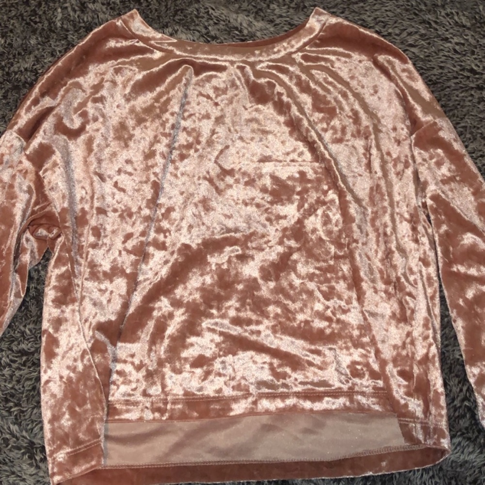 small forever 21 shirt!